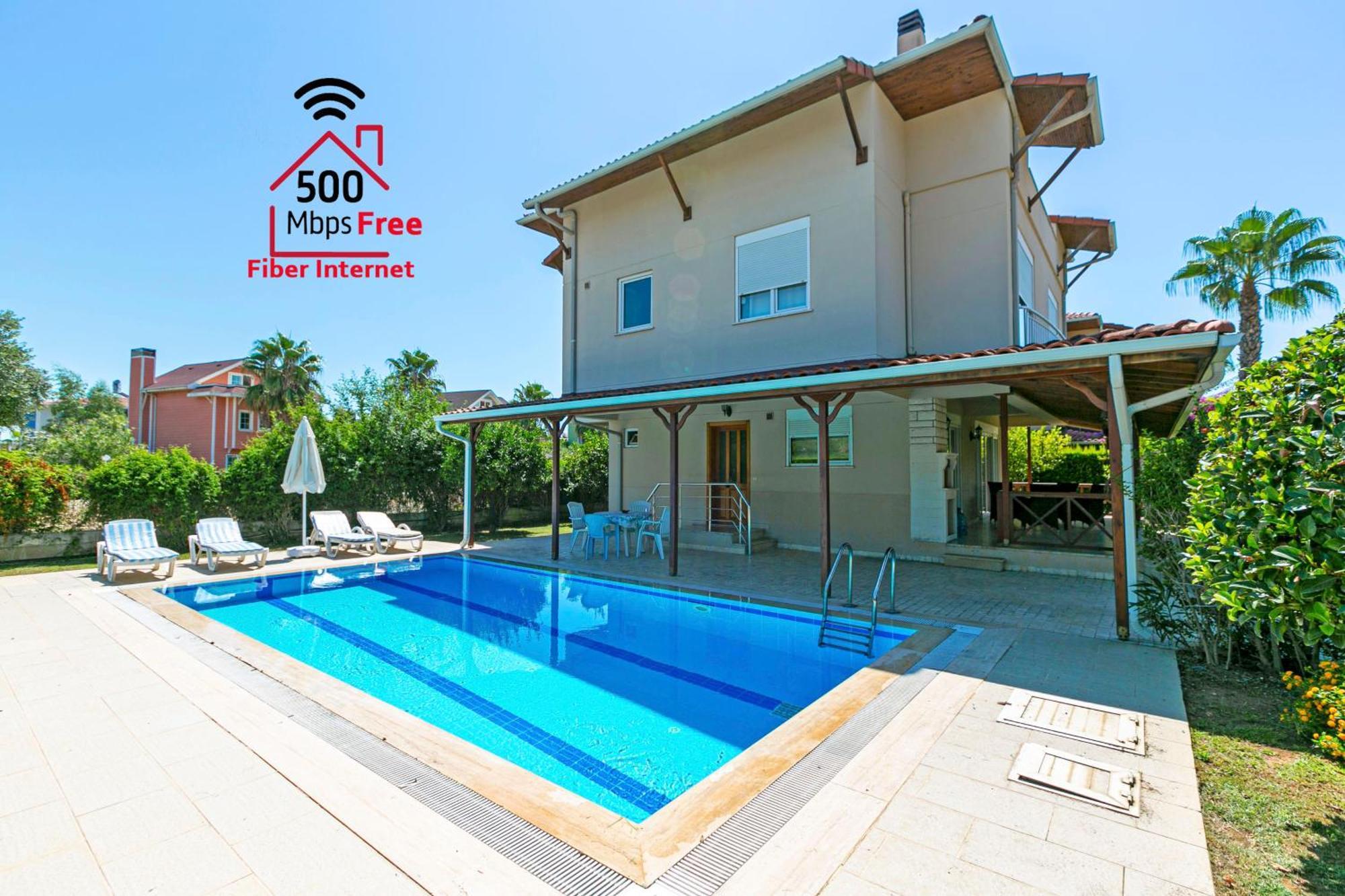 Paradise Town Villa Hazel เบเลก ภายนอก รูปภาพ