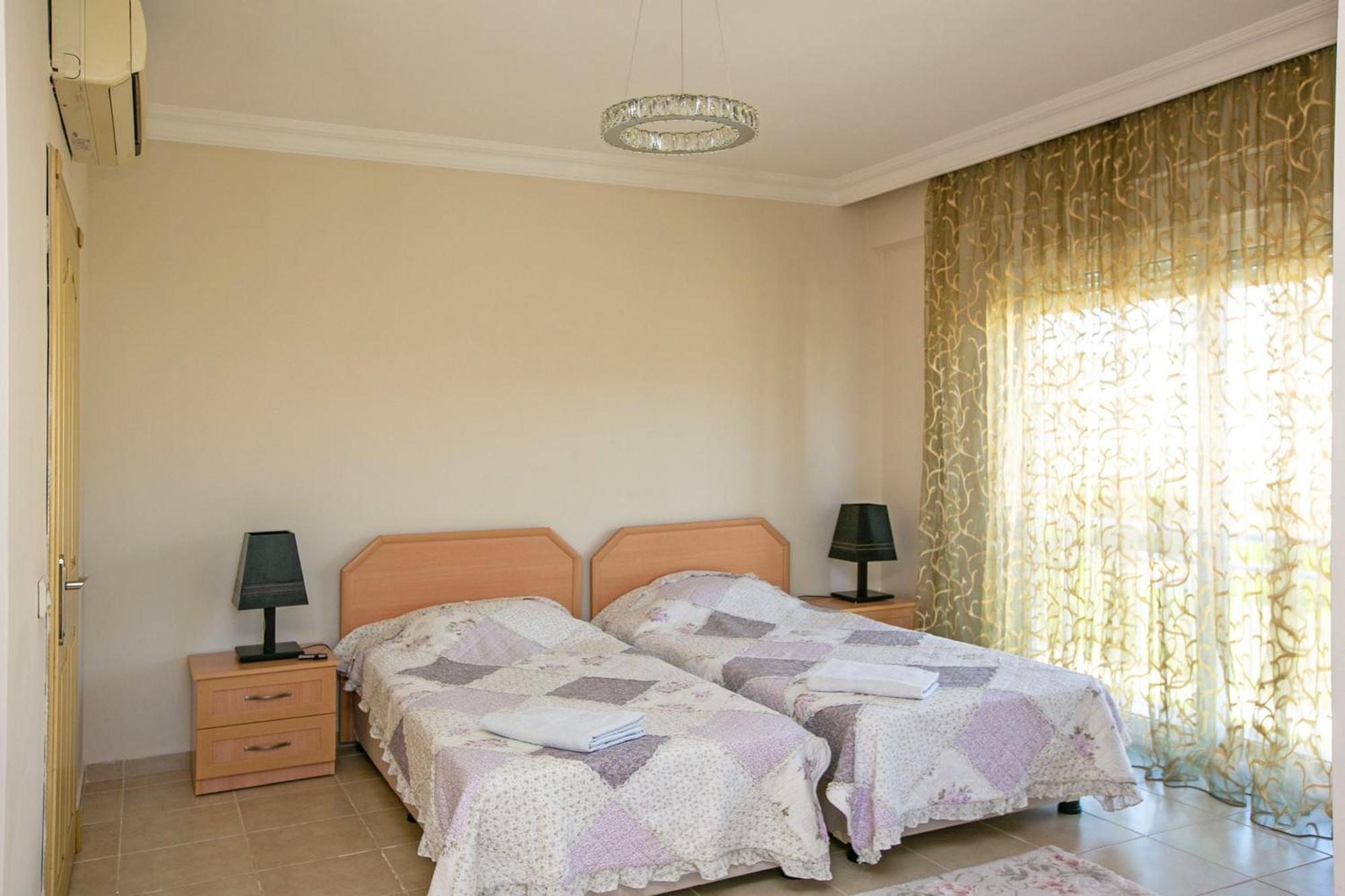 Paradise Town Villa Hazel เบเลก ภายนอก รูปภาพ